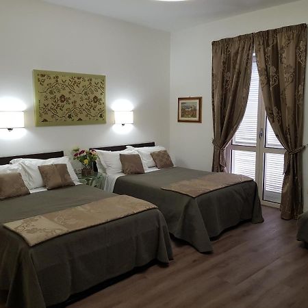 L'Insolita Reggia Caserta Zewnętrze zdjęcie